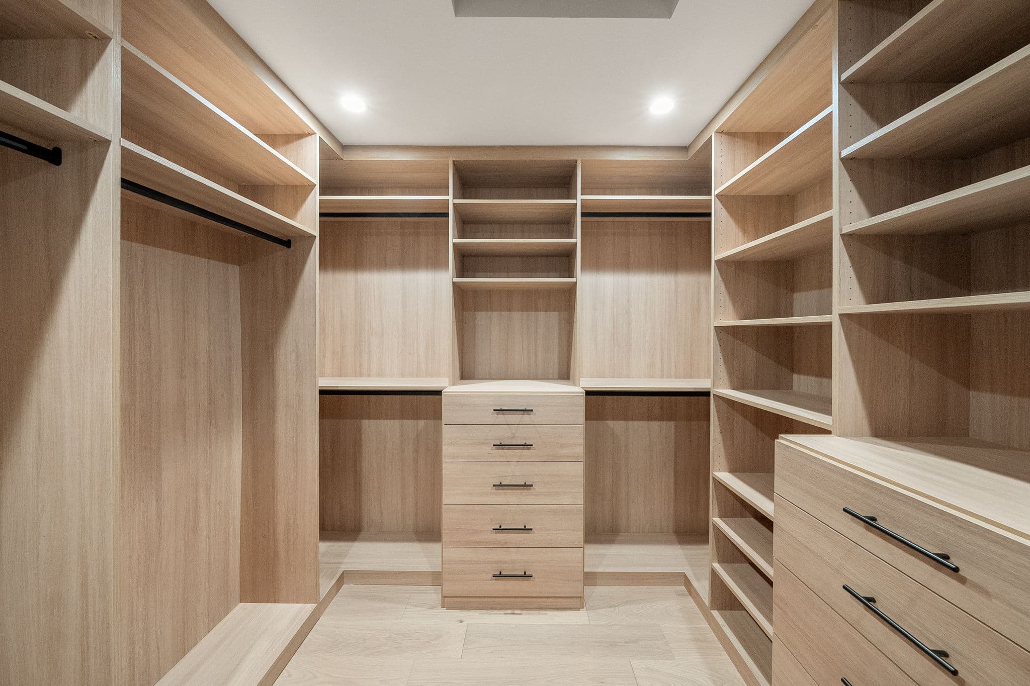 5444 Morella Avenue 56